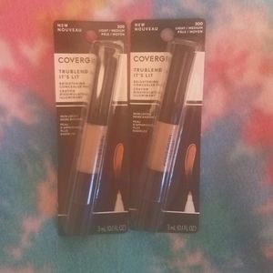 New in Package Covergirl Trublend Its Lit Concealer Set of 2